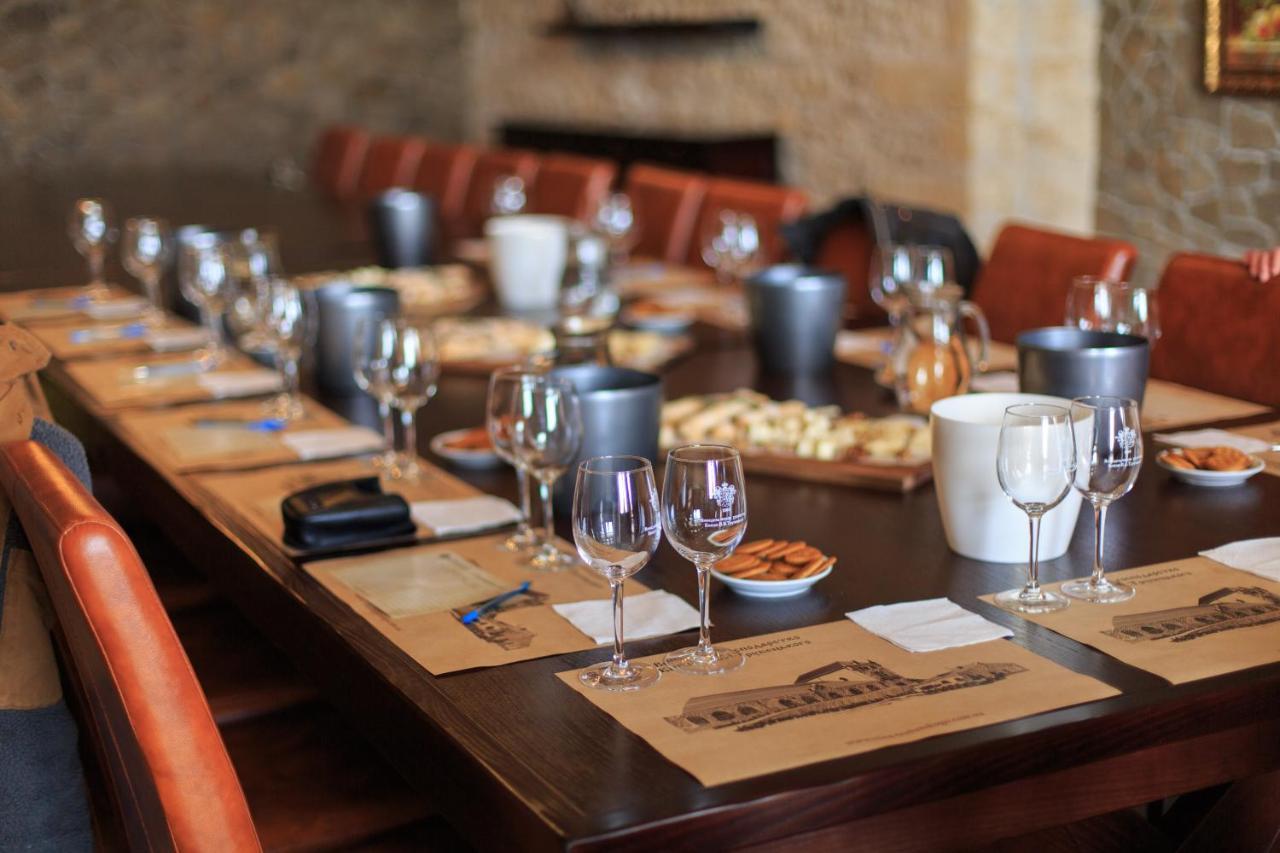 Prince Trubetskoi Winery Hotell Nova Kakhovka Eksteriør bilde